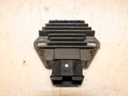 Spanningsregelaar Honda CBF 500
