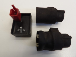 Relay Kawasaki ZXR 750