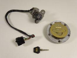 Slotenset Ducati 748