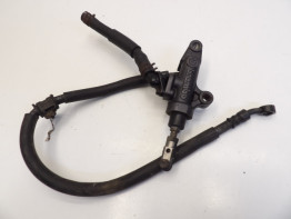 Rempomp achter Yamaha YZF R6