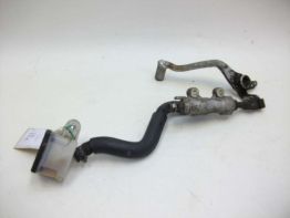 Rempomp achter Honda NTV 650