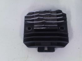Spanningsregelaar Yamaha TDM