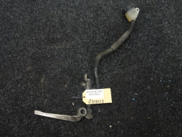 Rempomp achter Honda CBR 1100 XX