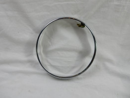 Koplampomlijsting Moto Guzzi California 2