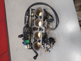 Gasklephuis Yamaha YZF R1