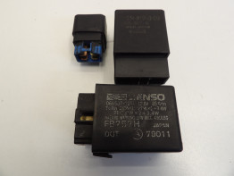 Relay Yamaha FZR 1000