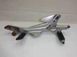 Fussrastetrager vorne rechts Honda CBF 600