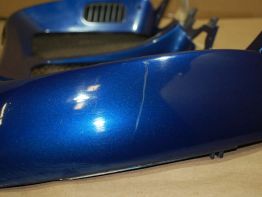 Cowl V shape under BMW K 100