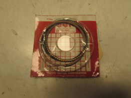 Zuigerveer Suzuki GS 400 E