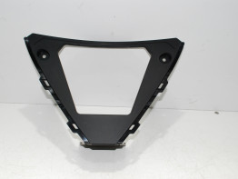 Cowl V shape under Suzuki GSX R 1000