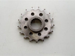 Front sprocket Aprilia RSV 1000