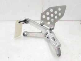 Fussrastetrager vorne rechts Honda CBR 600 RR