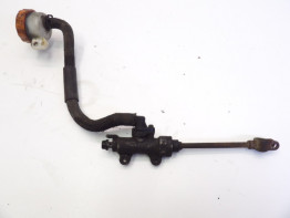 Rempomp achter Honda ST 1100 Pan European