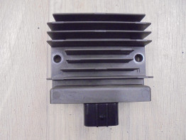 Regler Gleichrichter Kawasaki Z 650