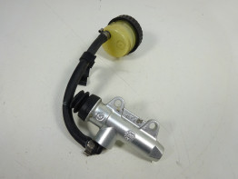 Rempomp achter BMW K 1200 R 