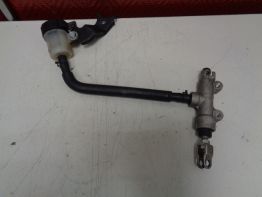 Rempomp achter Kawasaki Z 750