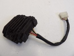 Spanningsregelaar Yamaha TDM