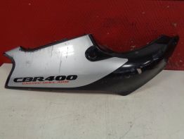 Rechter achterkant Honda CBR 400 RR