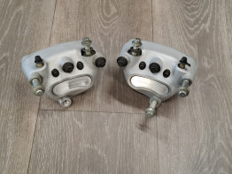Bremssattel Bremszangen vorne Harley Davidson VROD VRSC