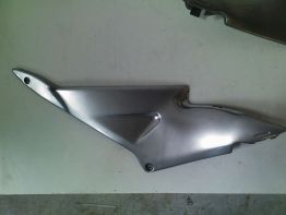 Linker zijkuip klein Aprilia RSV 1000