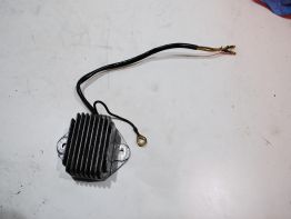 Regler Gleichrichter Suzuki GS 1000