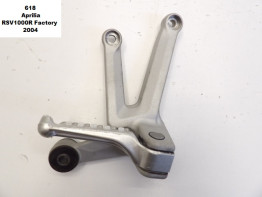 Duo voetsteun rechts Aprilia RSV 1000