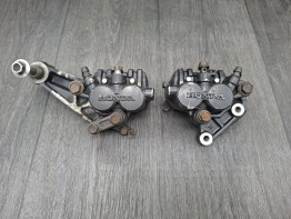 Brake calipers front Honda VF 700 750 S Sabre