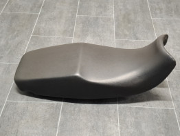 Zadel Triumph Trident 900