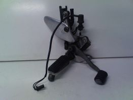 Fussrastetrager vorne rechts Yamaha FZR 600