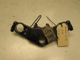 Fork top bridge Kawasaki ZZR 250