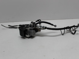 ABS pomp Yamaha YZF R3