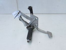 Fussrastetrager vorne rechts Kawasaki GPX 600