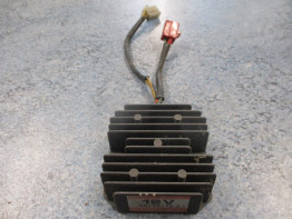 Regler Gleichrichter Honda CX 500