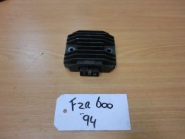 Regulator rectifier Yamaha FZR 600