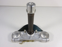 Gabelbrucke Unten Ducati ST2