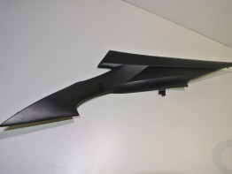 Cowl left small Suzuki GSR 600