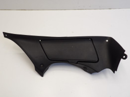 Cowl left inner Suzuki RF 900