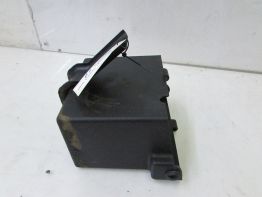 Batterie befestigung Triumph Sprint 900
