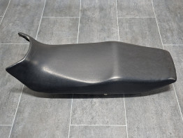 Zadel Kawasaki GPX 750