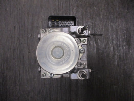 ABS pomp Triumph Tiger 800