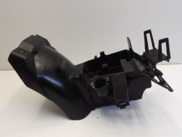 Batterie befestigung Honda VF 700 750 Supermagna