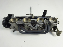 Gasklephuis Suzuki GSR 750