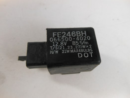 Relais unit Kawasaki ZR 7