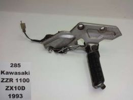 Fussrastetrager vorne rechts Kawasaki ZZR 1100