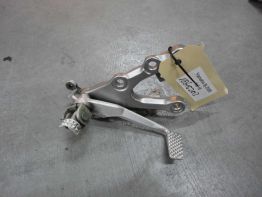 Main step holder right Yamaha YZF R6