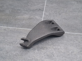 Fussrastetrager vorne links Harley Davidson FXDB Street Bob