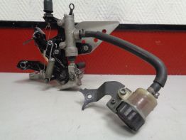 Rempomp achter Kawasaki Z 750