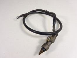 Rempomp achter Honda VFR 800 I