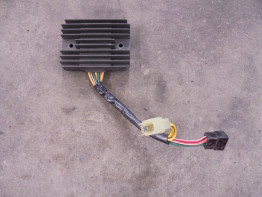 Spanningsregelaar Ducati Monster 797