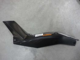 Cowl left rear KTM 390 Duke